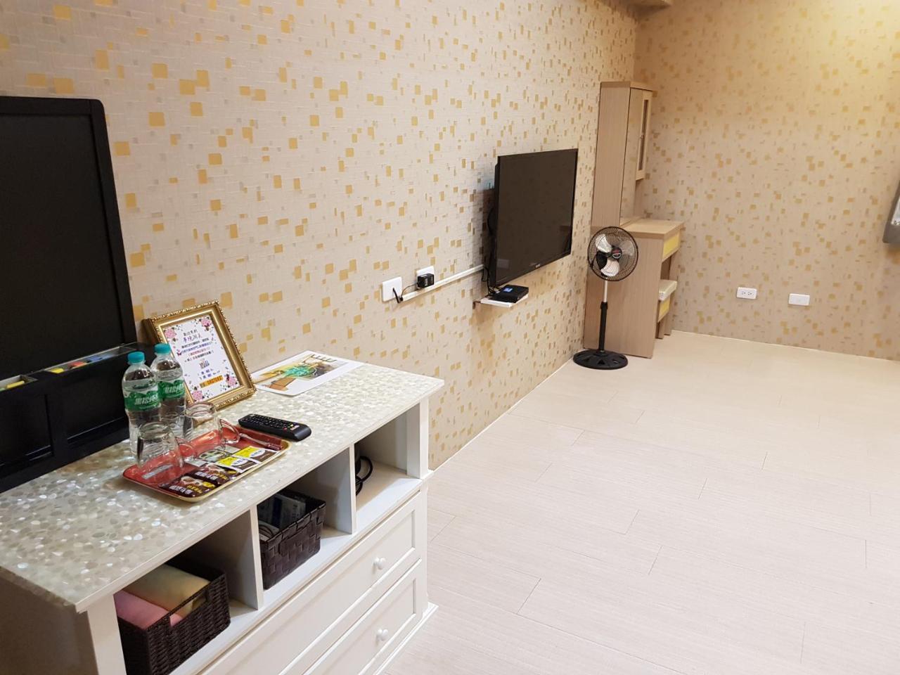 Dream Lake Tainan Exterior foto